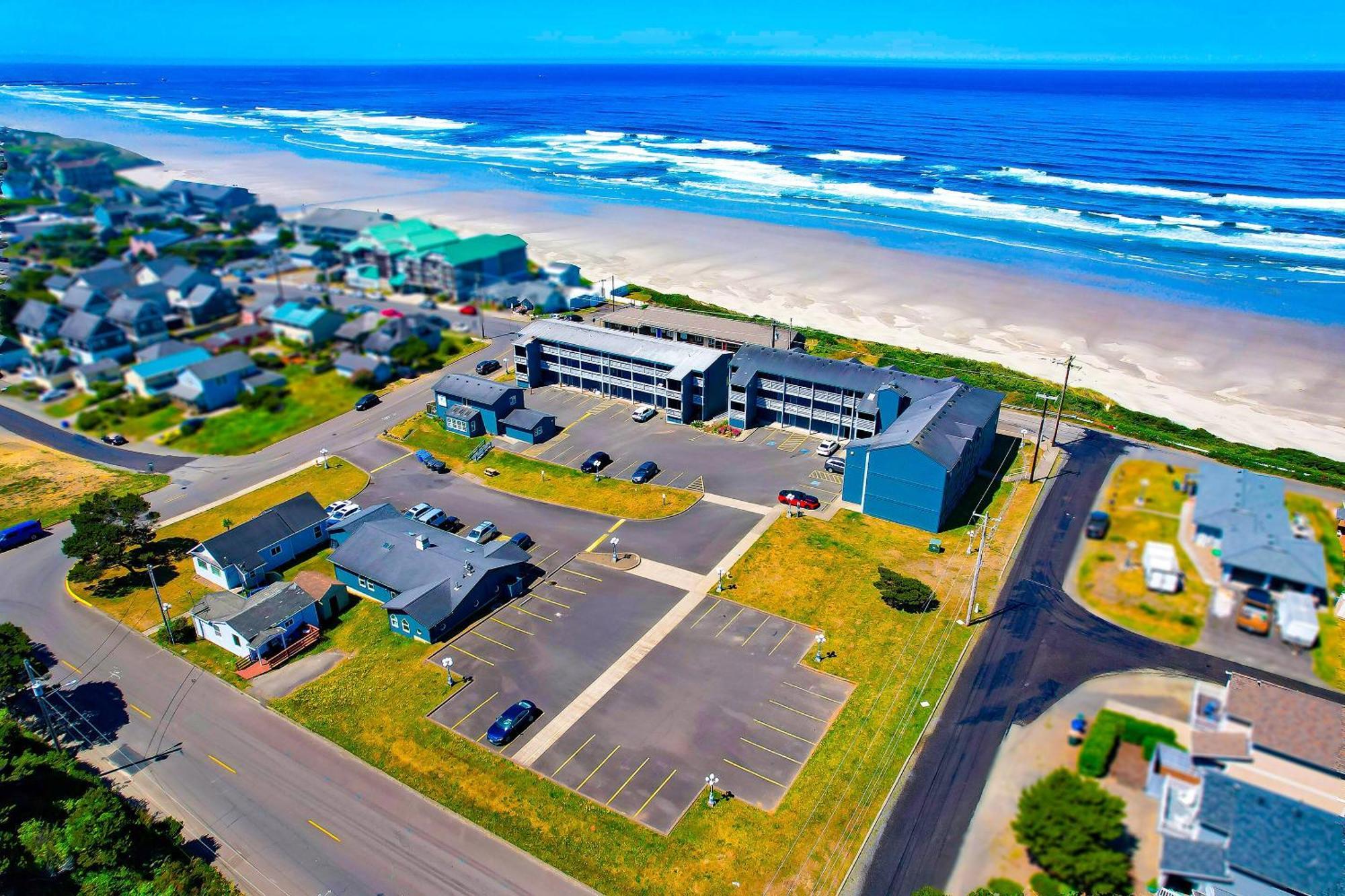 Oyo Waves Hotel Newport Or - Nye Beach Экстерьер фото